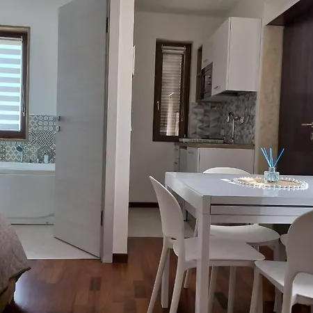 Apartment Casa Vacanze Mare D'argento *